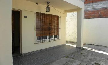 Casa a la venta en altos de Laferrere