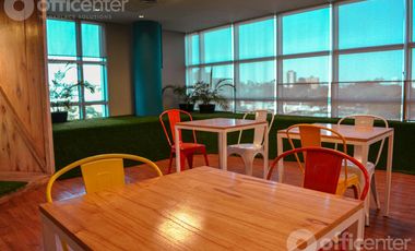 Oficina en alquiler temporario - Amoblada - 10 puestos + sala de reunión + privado