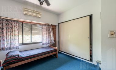 3 dormitorios - 2 baños completos // frente al Golf - IMPECABLE