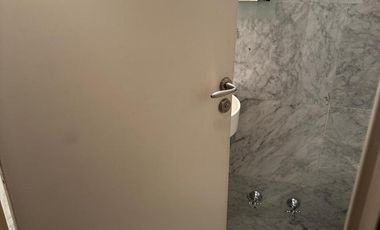 Alquiler 2 ambientes al Frente con Balcón y Amenities – Apto Profesional