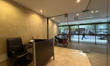 Alquiler 2 ambientes al Frente con Balcón y Amenities – Apto Profesional