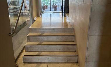 Alquiler 2 ambientes al Frente con Balcón y Amenities – Apto Profesional