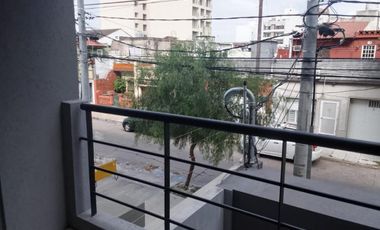 Alquiler Departamento monoambiente,  en Villa Saenz Peña