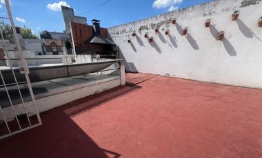 VENTA PH 2 DORMITORIOS + COMODIN CON QUINCHO, TERRAZA Y ASADOR EN PICHINCHA