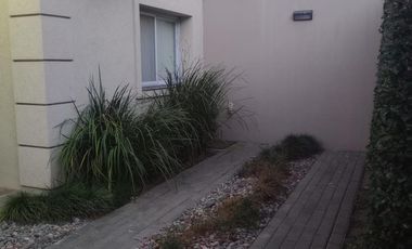 Duplex en alquiler en Adrogue