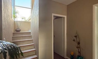 Casa 5 ambientes en alquiler con jardin y piscina - Fincas de Iraola