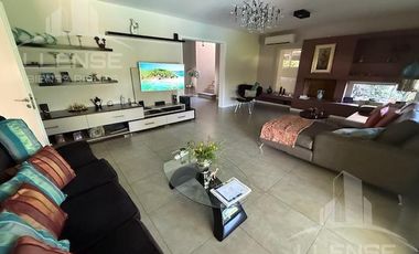 Casa 5 ambientes en alquiler con jardin y piscina - Fincas de Iraola