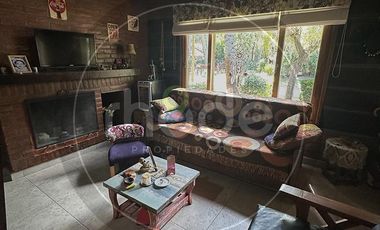 Casa con dos habitaciones en Costa del Este - Calle Dalias e/ Av. 3 y Los Claveles al 257