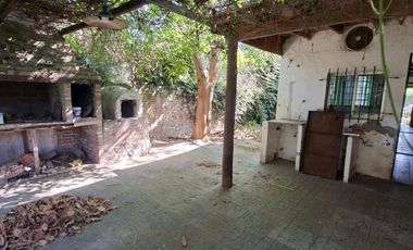CASA ANTIGUA EN BURZACO