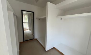 Acassuso Libertador al río. Líndisima casa en venta, 3 dormitorios, dependencia, garage, jardin