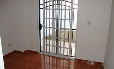 Departamento en Alquiler 2 Amb. c/ patio y Cochera - Ramos Mejia