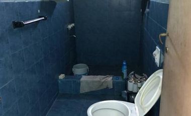 Vivienda multifamiliar con un casa y dos departamentos  en venta en Castillo