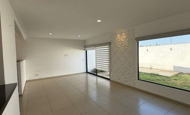 Casa en Renta en Fracc Vista Bosques Ocoyoacac, rápida salida a la CDMX