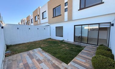 Casa en Renta en Fracc Vista Bosques Ocoyoacac, rápida salida a la CDMX