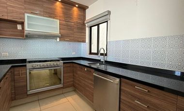 Casa en Renta en Fracc Vista Bosques Ocoyoacac, rápida salida a la CDMX