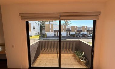 Casa en Renta en Fracc Vista Bosques Ocoyoacac, rápida salida a la CDMX