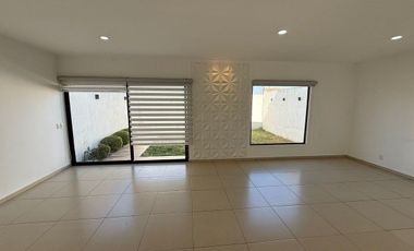 Casa en Renta en Fracc Vista Bosques Ocoyoacac, rápida salida a la CDMX