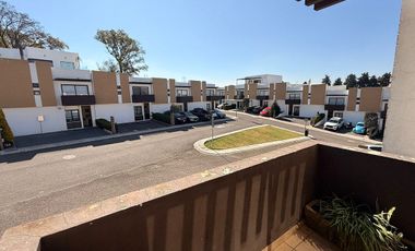 Casa en Renta en Fracc Vista Bosques Ocoyoacac, rápida salida a la CDMX