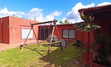 Casa quinta en Tortuguitas centro|600mts lote pileta, ideal vivienda o inversión.Todos los servicios