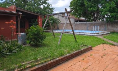 Casa quinta en Tortuguitas centro|600mts lote pileta, ideal vivienda o inversión.Todos los servicios