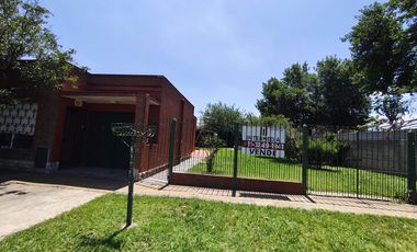 Casa quinta en Tortuguitas centro|600mts lote pileta, ideal vivienda o inversión.Todos los servicios