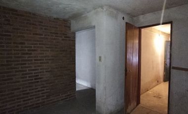 Casa quinta en Tortuguitas centro|600mts lote pileta, ideal vivienda o inversión.Todos los servicios