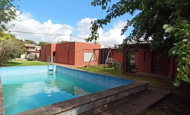 Casa quinta en Tortuguitas centro|600mts lote pileta, ideal vivienda o inversión.Todos los servicios