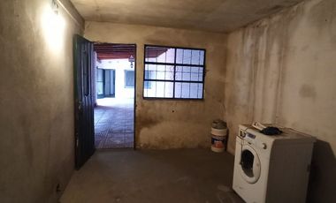Casa quinta en Tortuguitas centro|600mts lote pileta, ideal vivienda o inversión.Todos los servicios