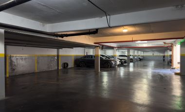 Departamento de 3 dormitorios en venta en San Isidro, con seguridad