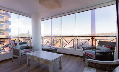 Departamento de 3 dormitorios en venta en San Isidro, con seguridad