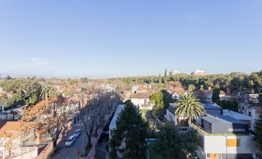 Departamento de 3 dormitorios en venta en San Isidro, con seguridad