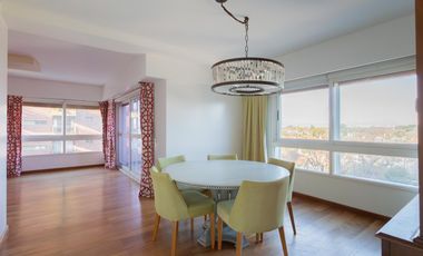 Departamento de 3 dormitorios en venta en San Isidro, con seguridad