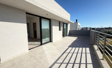 EN VENTA CASA 5 AMB A ESTRENAR EN VILLALOBOS