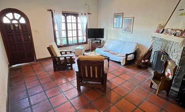 Casa 4 ambientes en venta en Ituzaingo