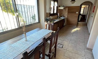 Casa 4 ambientes en venta en Ituzaingo