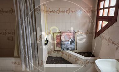 Gran casa en Santa Teresita