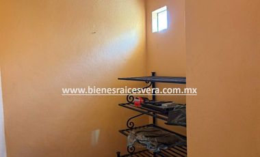 DEPARTAMENTO EN RENTA EN EL CENTRO DE TEQUISQUIAPAN. Mara