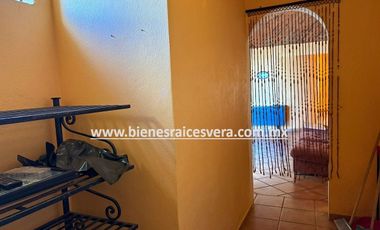 DEPARTAMENTO EN RENTA EN EL CENTRO DE TEQUISQUIAPAN. Mara