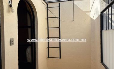 DEPARTAMENTO EN RENTA EN EL CENTRO DE TEQUISQUIAPAN. Mara