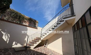 DEPARTAMENTO EN RENTA EN EL CENTRO DE TEQUISQUIAPAN. Mara