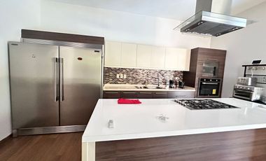 HERMOSA CASA EN RENTA AMUEBLADA EN MERIDA RESIDENCIAL ALLEGRA