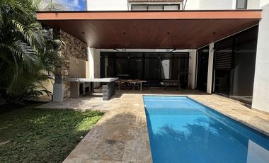 HERMOSA CASA EN RENTA AMUEBLADA EN MERIDA RESIDENCIAL ALLEGRA