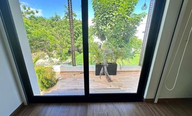 HERMOSA CASA EN RENTA AMUEBLADA EN MERIDA RESIDENCIAL ALLEGRA