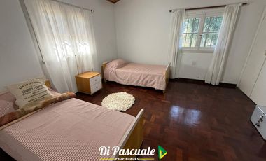 ALQUILER Casa Quinta con Jardín de Invierno - La Reja Sur