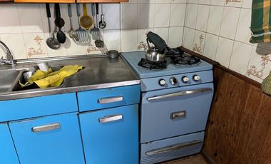 Casa en  Alquiler - Frente al río - 2 Hab. - Patio