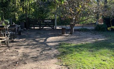 Casa en  Alquiler - Frente al río - 2 Hab. - Patio