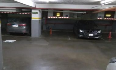 Cocheras en Barrio Norte, excelente oportunidad