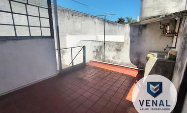 Venta PH tipo casa 3 ambientes con Cochera, Patio y Terraza – Oportunidad en José Ingenieros.