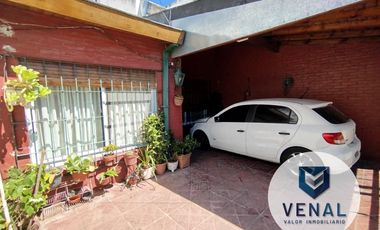 Venta PH tipo casa 3 ambientes con Cochera, Patio y Terraza – Oportunidad en José Ingenieros.