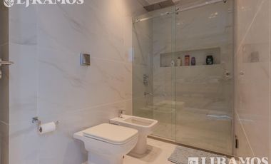 Increible casa en Venta en Barrio Muelles Puertos